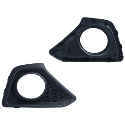 Rejilla derecho con hoyo para faro aux de facia delantero (Sedan / hatchback)