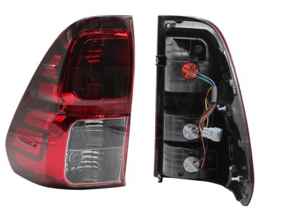 Left tail light with harness oscura (Sencilla / doble cabina) (Rojo / blanco / blanco)